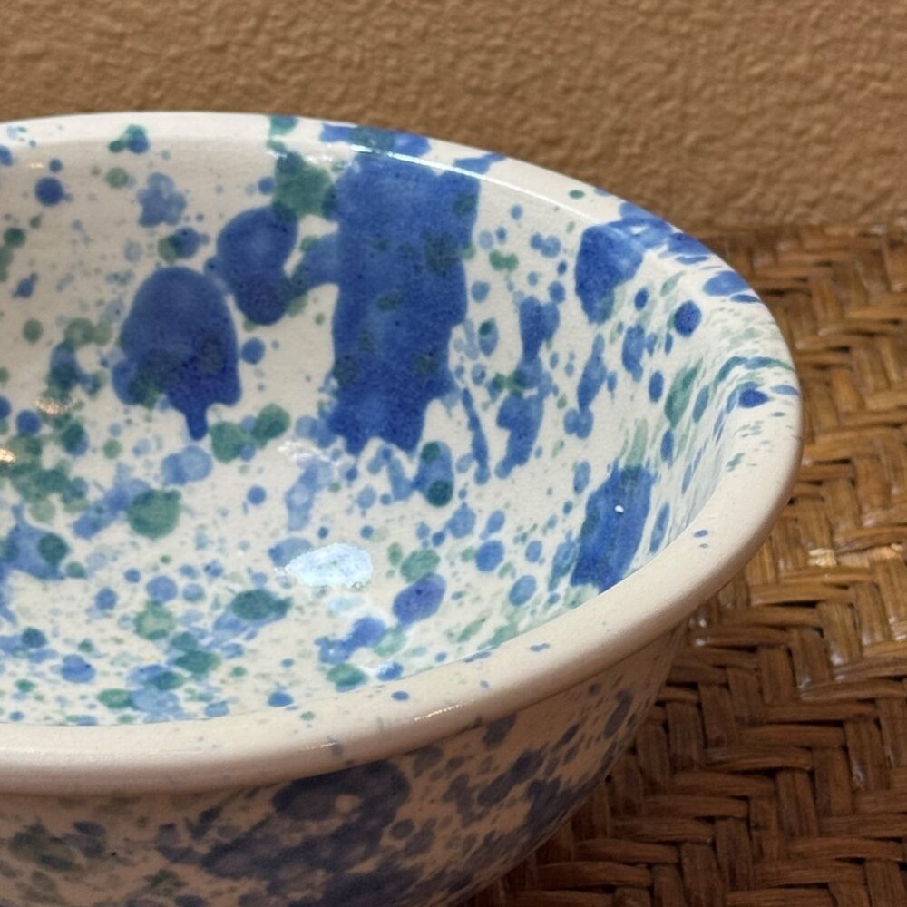 Vintage Blue & Green Speckled Sponge Painted Ceramic Bowl 3" Tall/ 7.5" Round - Picture 2 of 7